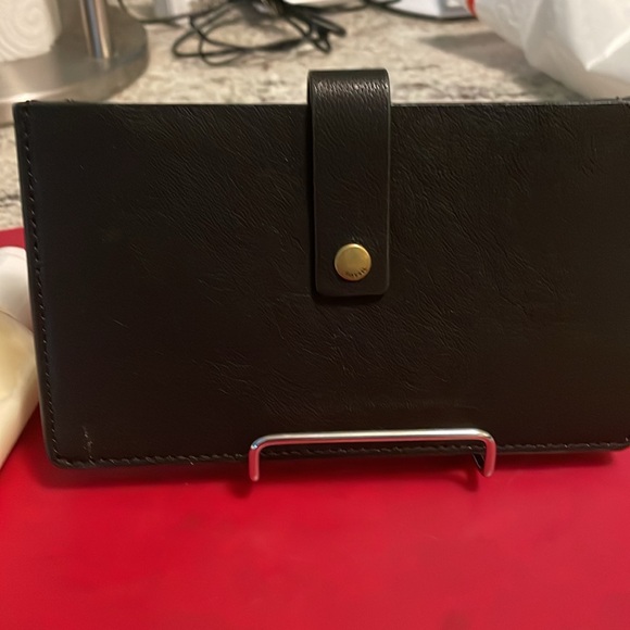 FOSSIL Mens Black Leather Breast Pocket Wallet 7” X 4” - Picture 2 of 4